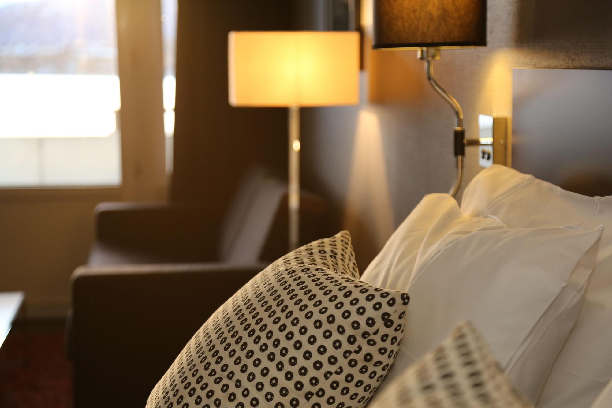 Four Monkeys Hotel Alesund Luaran gambar