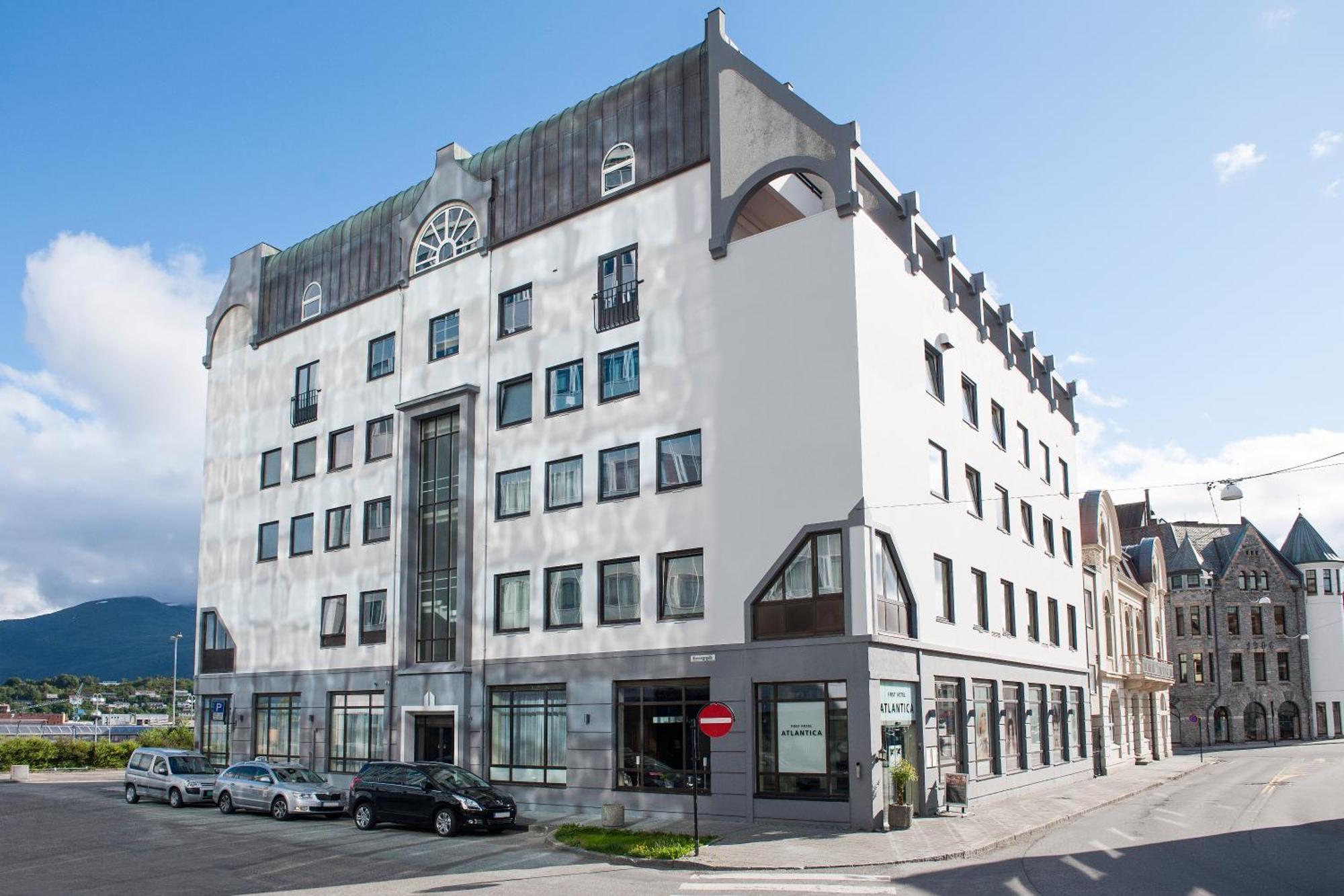 Four Monkeys Hotel Alesund Luaran gambar