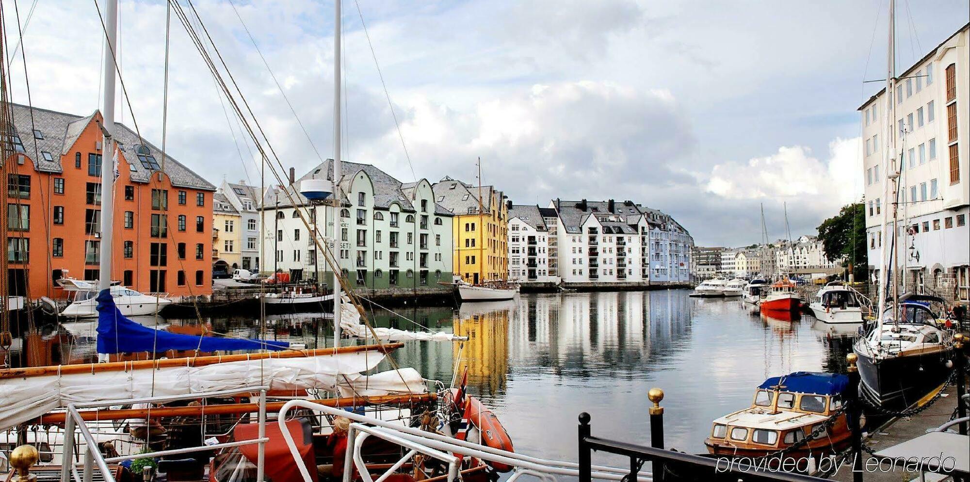 Four Monkeys Hotel Alesund Luaran gambar
